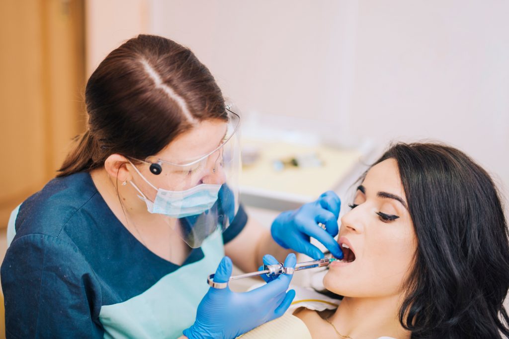 Dental Anesthesia Types, Side Effects, and Risks