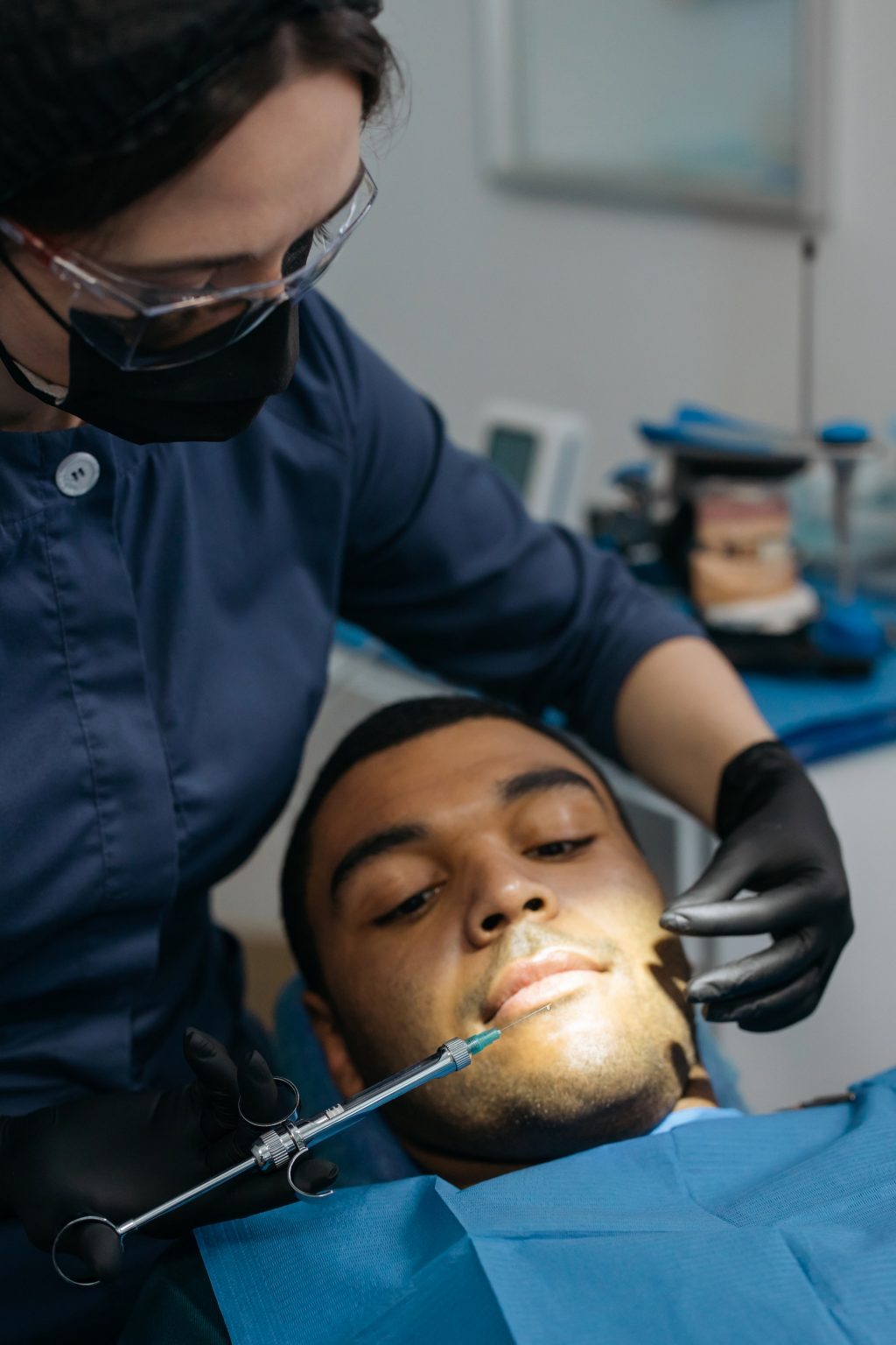 Dental Anesthesia: Types, Side Effects and Risks
